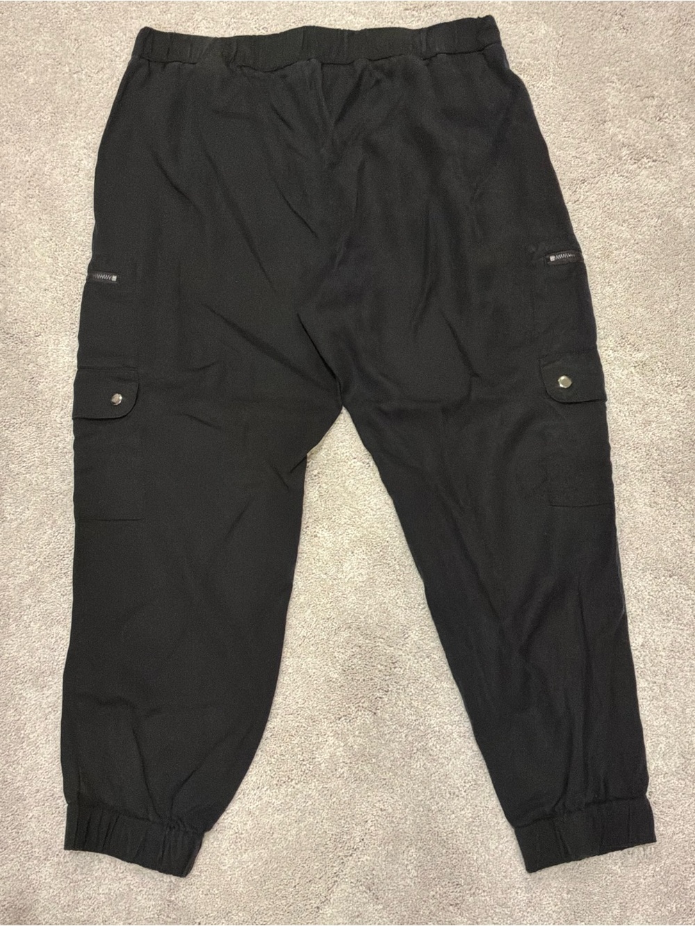 Banana Republic Black Women's Cargo Jogger Pants